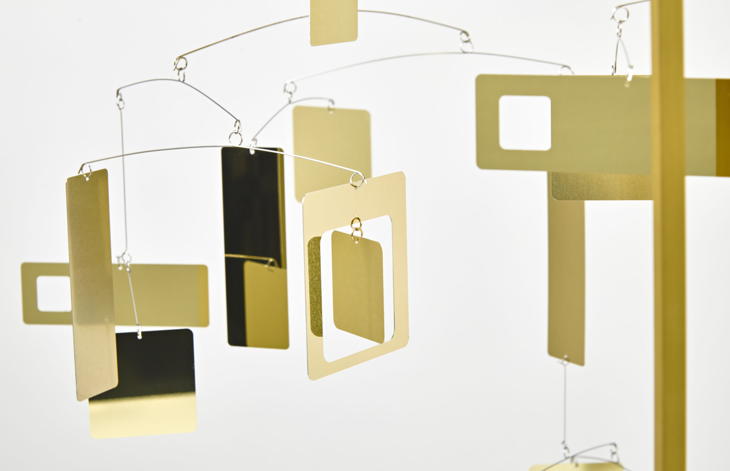 GRAND STABILE AVEC RECTANGLES